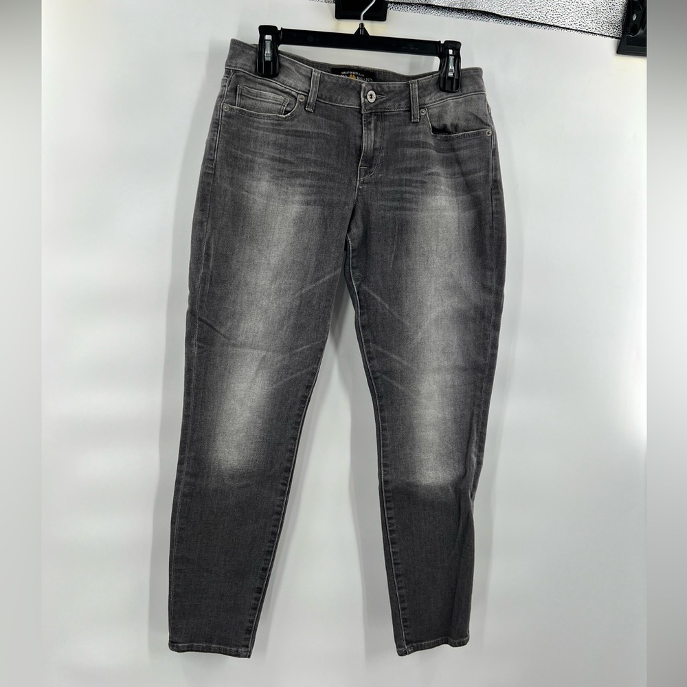 Lucky brand grey jeans size 8 skinny womens
